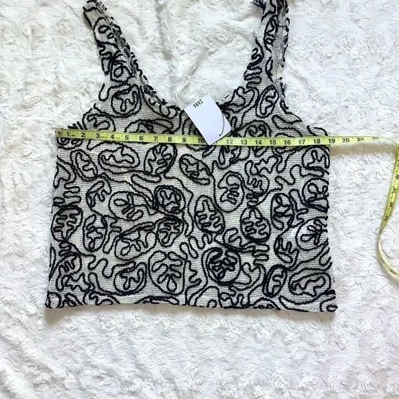 𝅺ZARA Embroidered Mesh/Net Oversize Boxy Tank Top - Picture 9 of 10